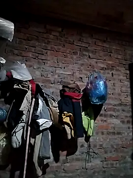   Ngoc20   online show from 11-25-25, 04:12