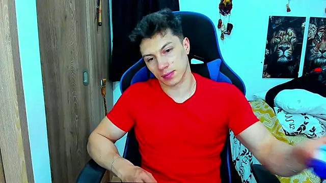 Snapshot of javiersexymann chatting on 01-04-25, 02:35 javiersexymann online show from 01-04-25, 02:35