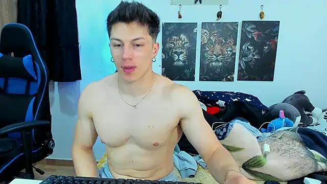 Snapshot of javiersexymann chatting on 01-25-25, 09:04 javiersexymann online show from 01-25-25, 09:04