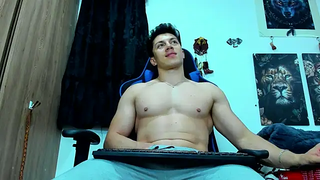 Snapshot of javiersexymann chatting on 02-23-25, 03:35 javiersexymann online show from 02-23-25, 03:35