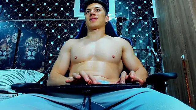 javiersexymann online show from 02-18-26, 05:36