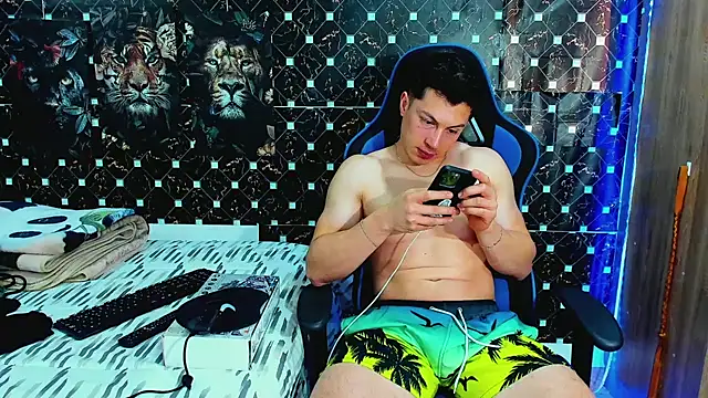javiersexymann online show from 06-11-26, 09:13