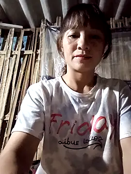 Snapshot of Mini3333 chatting on 09-13-25, 01:00 Mini3333 online show from 09-13-25, 01:00