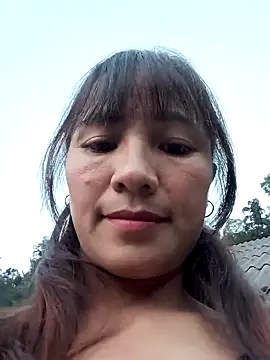 Snapshot of Mini3333 chatting on 10-10-25, 10:36 Mini3333 online show from 10-10-25, 10:36
