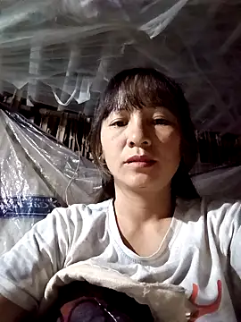 Snapshot of Mini3333 chatting on 11-08-25, 10:52 Mini3333 online show from 11-08-25, 10:52