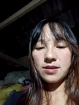 Snapshot of Mini3333 chatting on 11-16-25, 01:39 Mini3333 online show from 11-16-25, 01:39