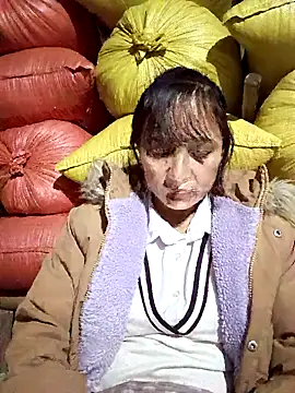 Snapshot of Mini3333 chatting on 11-28-25, 01:14 Mini3333 online show from 11-28-25, 01:14