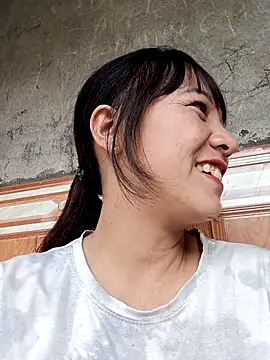 Snapshot of Mini3333 chatting on 12-21-25, 02:19 Mini3333 online show from 12-21-25, 02:19