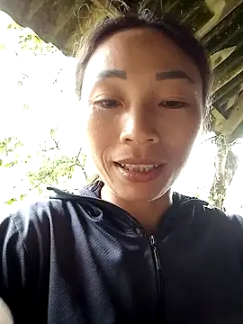 lucybaby00 online show from 10-06-25, 09:07