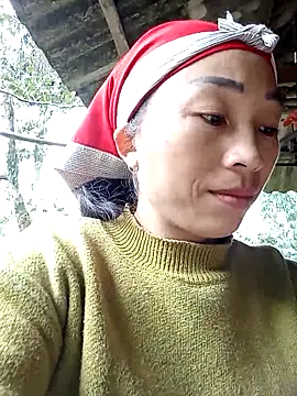 lucybaby00 online show from 11-17-25, 01:44