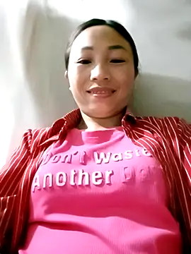 lucybaby00 online show from 03-17-26, 10:46