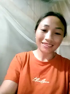 lucybaby00 online show from 04-01-26, 11:33