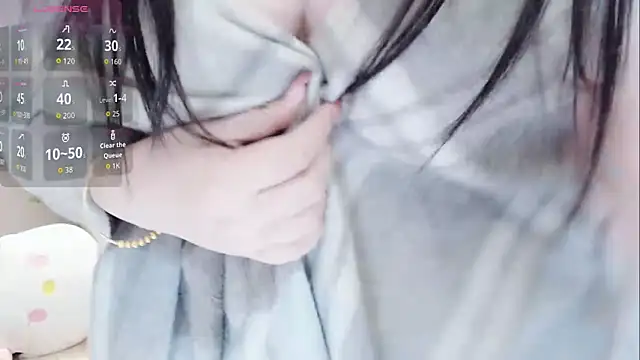 Snapshot of SweetTease2025 chatting on 01-05-26, 05:27 SweetTease2025 online show from 01-05-26, 05:27