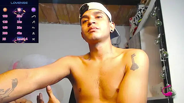 Angel latinboy online show from 04-30-26, 01:17