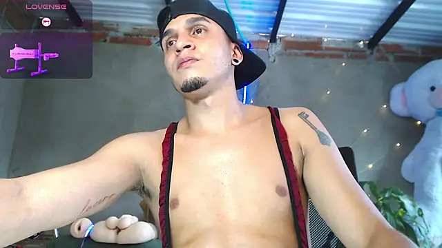 Angel latinboy online show from 07-16-26, 08:26
