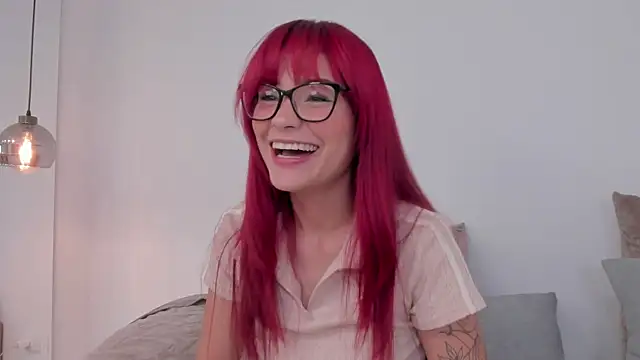 mae lyra online show from 07-11-26, 12:08