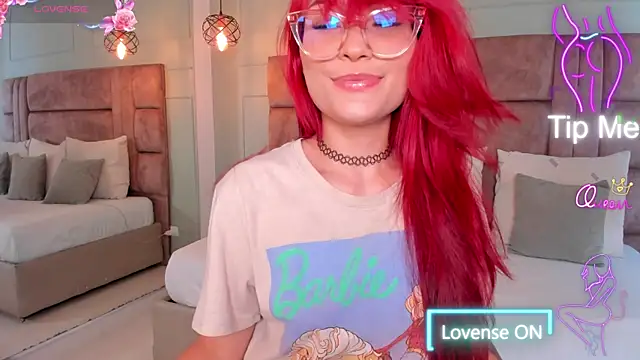 mae lyra online show from 07-24-26, 05:00