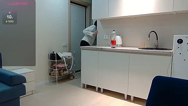 sakuras pleasure online show from 12-15-25, 08:46