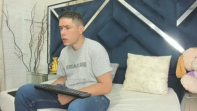 CandyandSteven online show from 09-25-25, 02:48