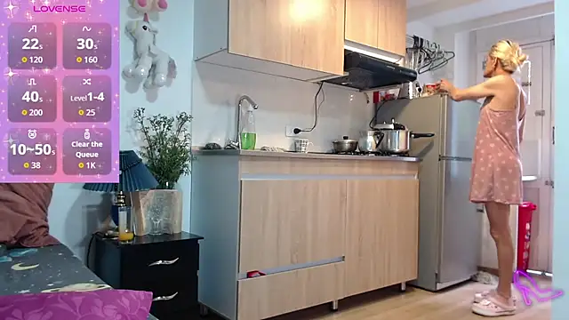 AllysonStonne online show from 02-24-26, 09:35