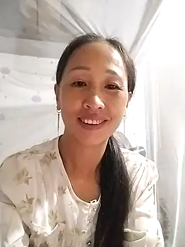 cute love00 online show from 10-02-25, 11:12