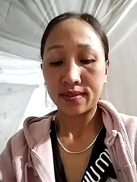 cute love00 online show from 12-17-25, 11:22