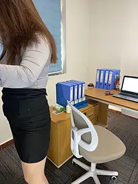 Snapshot of jiajia1060 chatting on 12-15-25, 01:10 jiajia1060 online show from 12-15-25, 01:10