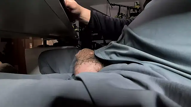 hornysmallcockgermany online show from 11-04-25, 08:08