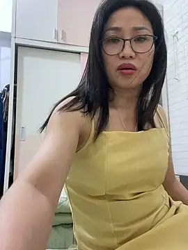 Snapshot of Vitamin_sexy chatting on 10-08-25, 01:42 Vitamin sexy online show from 10-08-25, 01:42