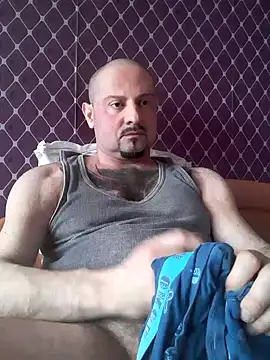  NEREZA  online show from 09-28-25, 01:27