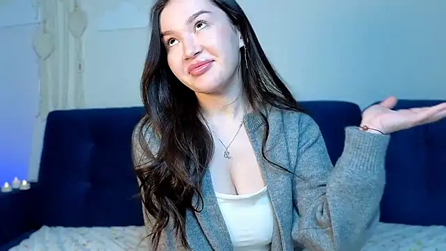 Snapshot of LexeeLuv chatting on 02-18-26, 04:08 LexeeLuv online show from 02-18-26, 04:08