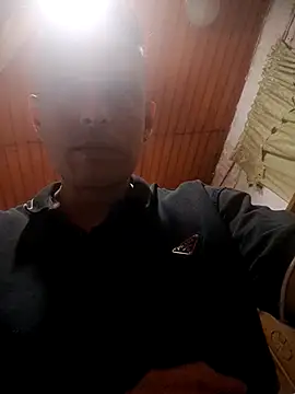 JuceAn14 online show from 11-23-25, 04:56