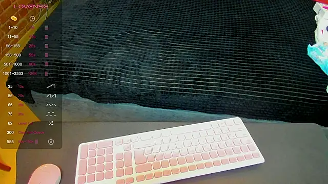 Snapshot of Cutiee_Alicee chatting on 03-05-26, 08:38 Cutiee Alicee online show from 03-05-26, 08:38