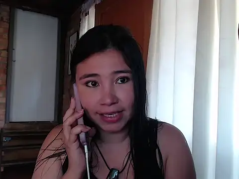 Snapshot of magiadeisis chatting on 11-05-25, 02:28 magiadeisis online show from 11-05-25, 02:28