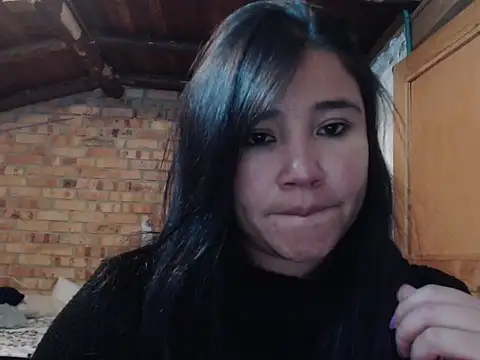 Snapshot of magiadeisis chatting on 01-15-26, 12:04 magiadeisis online show from 01-15-26, 12:04