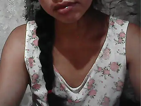 oceanlover23 online show from 10-16-25, 11:50