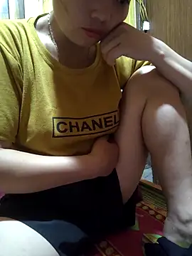 Snapshot of Cklovesu47244 chatting on 09-19-25, 01:01 Cklovesu47244 online show from 09-19-25, 01:01