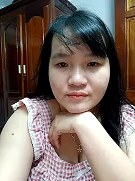 Snapshot of _Babyrose_ chatting on 10-18-25, 04:08 Babyrose online show from 10-18-25, 04:08