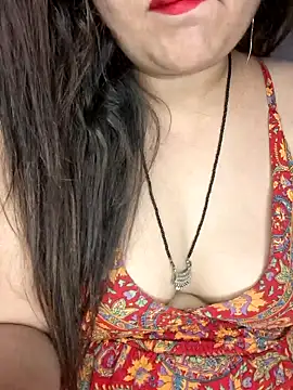 indian-hotmilfs online show from 04-25-26, 08:17