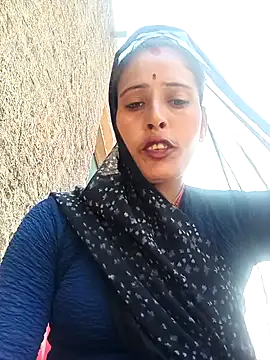 Snapshot of Arti13A chatting on 01-11-26, 08:52 Arti13A online show from 01-11-26, 08:52