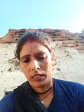 Snapshot of Arti13A chatting on 02-14-26, 03:25 Arti13A online show from 02-14-26, 03:25