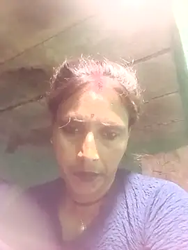 Snapshot of Arti13A chatting on 02-28-26, 01:45 Arti13A online show from 02-28-26, 01:45