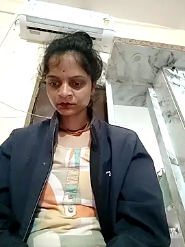 Snapshot of Sonam_dhakad chatting on 02-20-26, 12:18 Sonam dhakad online show from 02-20-26, 12:18