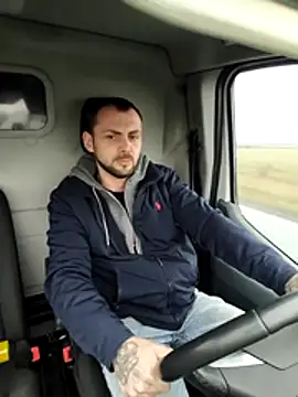 papichulo0099 online show from 02-10-26, 06:39