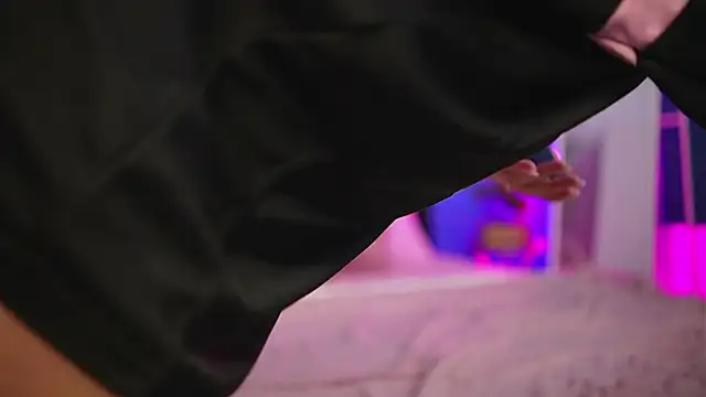 Snapshot of alexxisrae chatting on 10-02-25, 05:47 alexxisrae online show from 10-02-25, 05:47