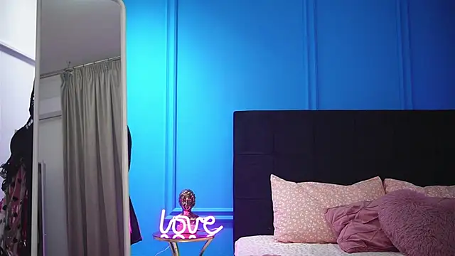 Snapshot of alexxisrae chatting on 11-15-25, 04:21 alexxisrae online show from 11-15-25, 04:21