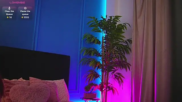 Snapshot of alexxisrae chatting on 12-02-25, 04:18 alexxisrae online show from 12-02-25, 04:18