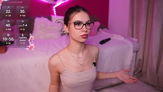 Snapshot of alexxisrae chatting on 02-26-26, 04:00 alexxisrae online show from 02-26-26, 04:00