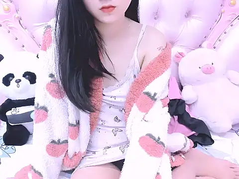 Snapshot of _ly__ chatting on 02-08-26, 01:42 ly online show from 02-08-26, 01:42