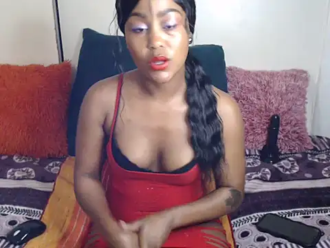 Snapshot of SexySlique chatting on 10-13-25, 02:11 SexySlique online show from 10-13-25, 02:11